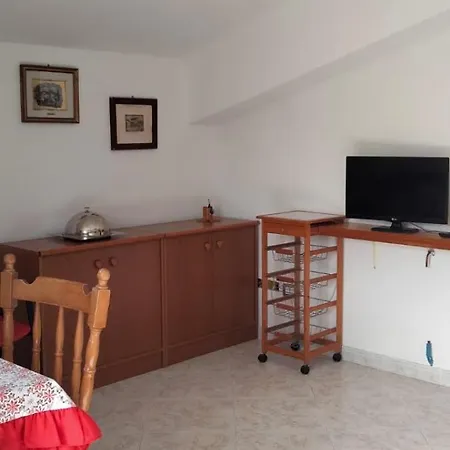 Apartment La Collina Del Mare Cavaliere (Messina)