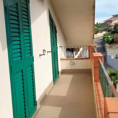 La Collina Del Mare Apartment Cavaliere (Messina)